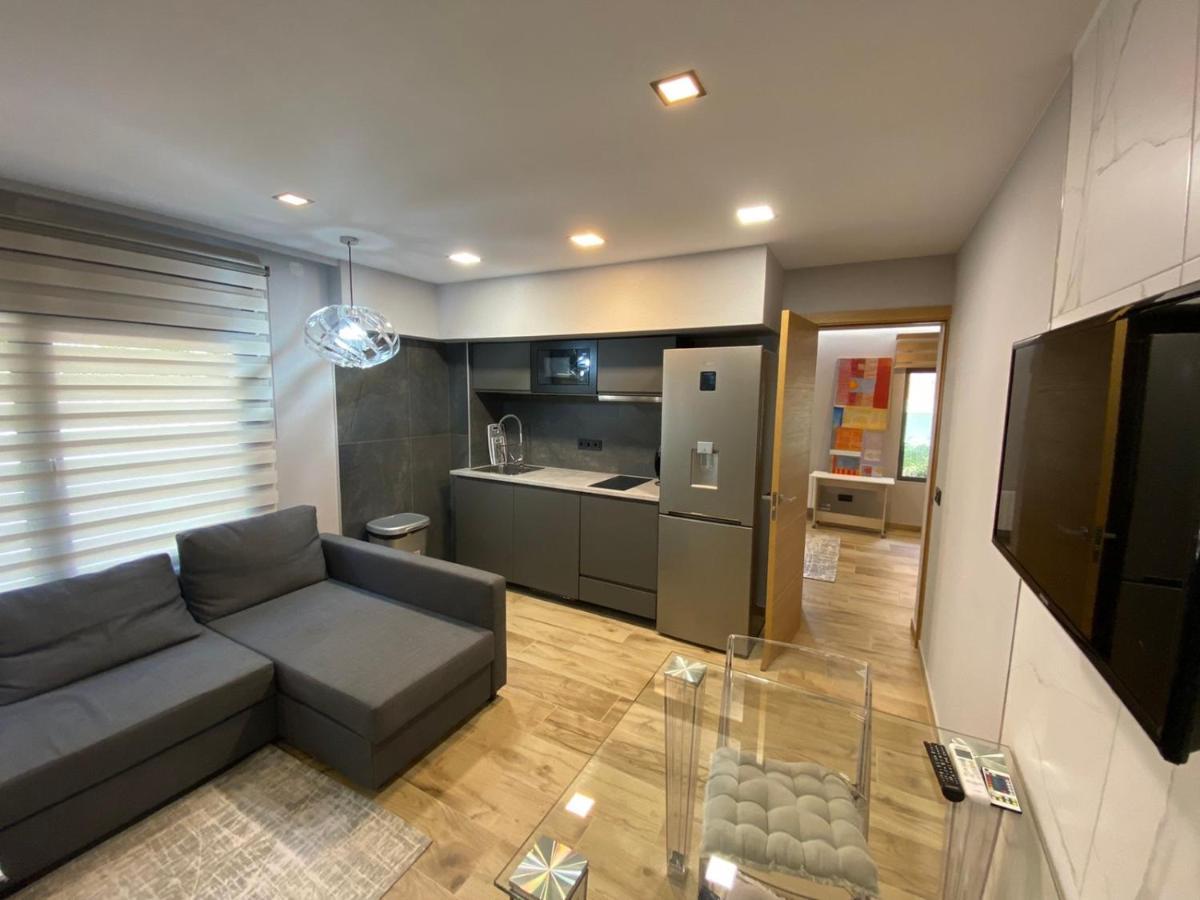 Tomas Apartamentos Sagaro Sant Feliu de Guíxols Dış mekan fotoğraf